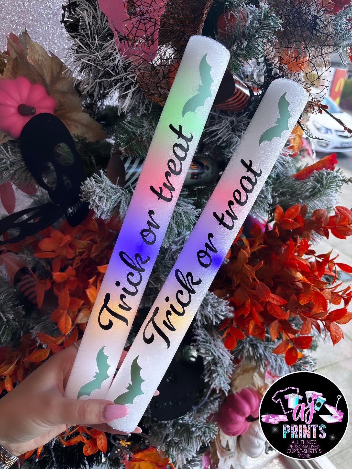 GLOWSTICK’S